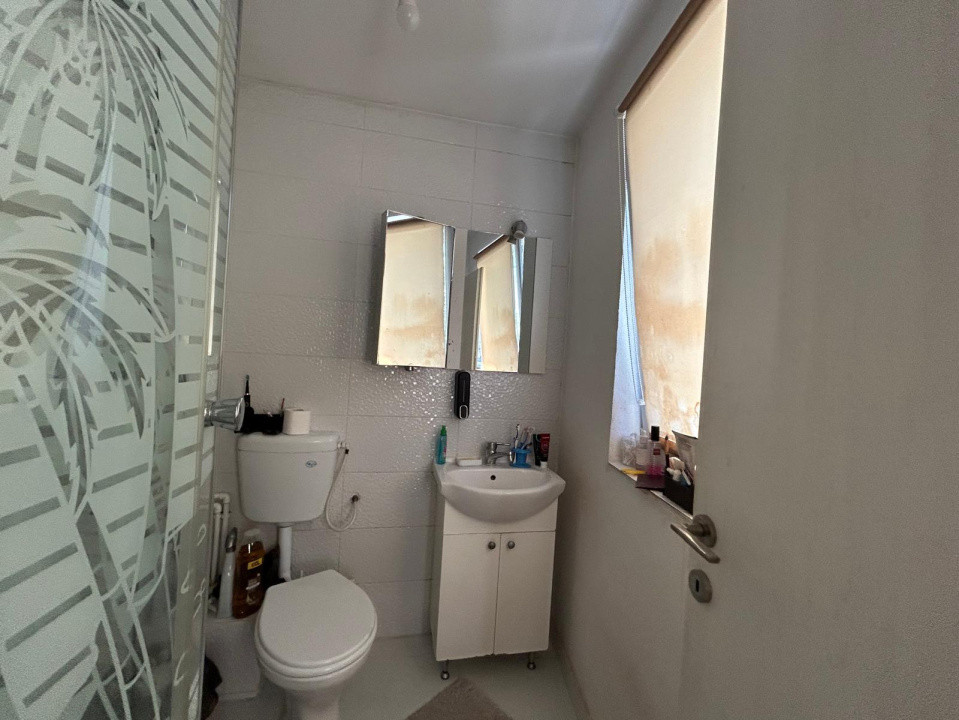 Spatiu Comercial P+1, 272 MP teren, 146 MP utili, Zona Parcul Romanescu