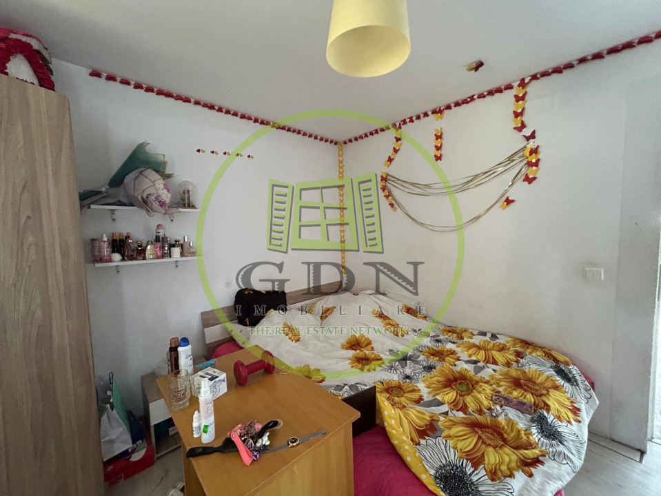 Spatiu Comercial P+1, 272 MP teren, 146 MP utili, Zona Parcul Romanescu