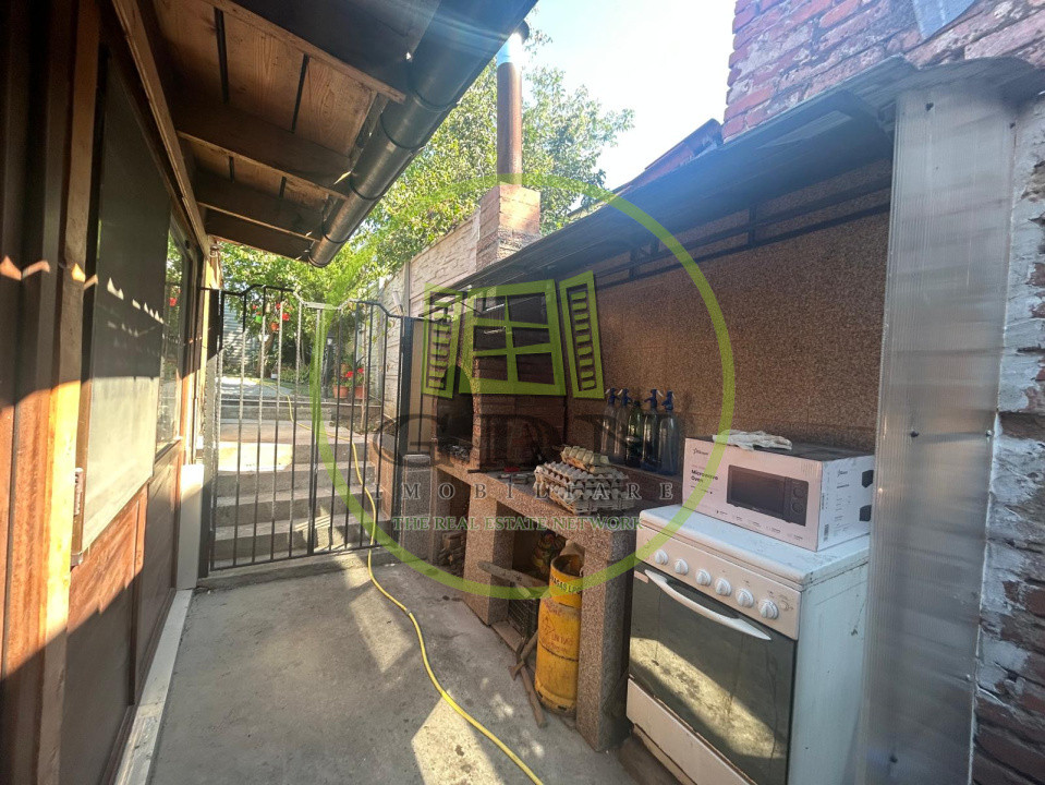 Spatiu Comercial P+1, 272 MP teren, 146 MP utili, Zona Parcul Romanescu