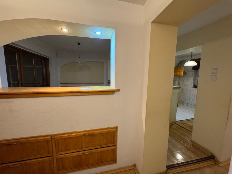 Casa P+E, 148 mp teren, 168 mp utili, zona Centrala