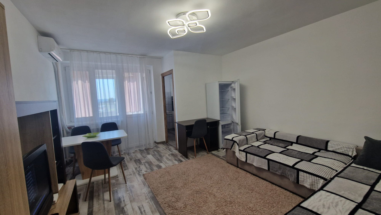 Garsoniera semidecomandata, 31 mp, Brazda lui Novac