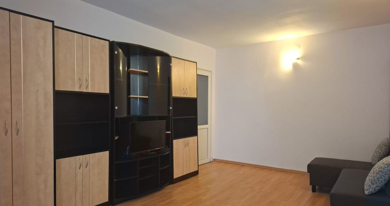 Apartament 2 camere decomandate – Centru Civic, Str. 15 Noiembrie