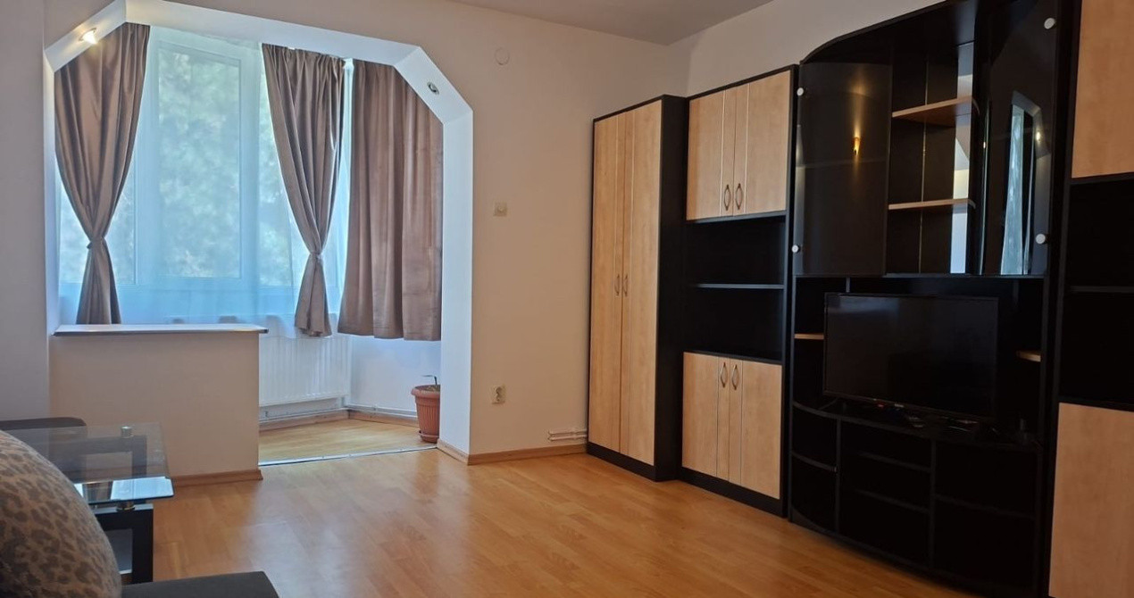 Apartament 2 camere decomandate – Centru Civic, Str. 15 Noiembrie