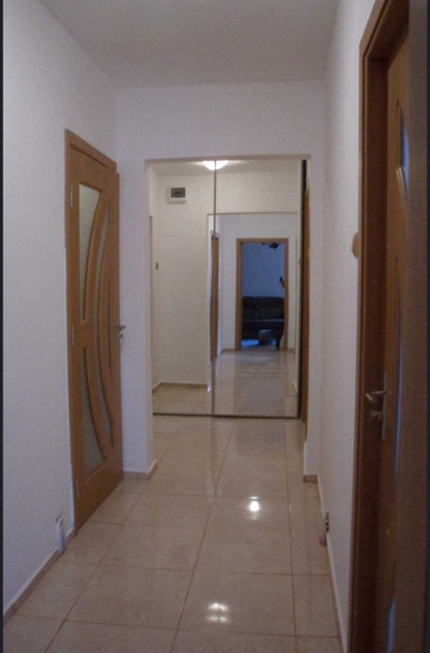 Apartament 2 camere decomandat – Str. Toamnei