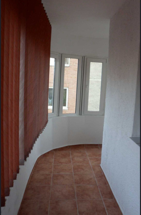 Apartament 2 camere decomandat – Str. Toamnei