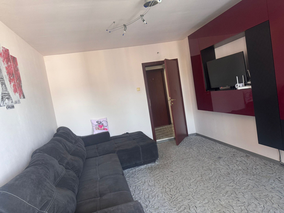 Închiriere apartament 2 camere decomandat – Astra, Str. Marte – 400 €/lună