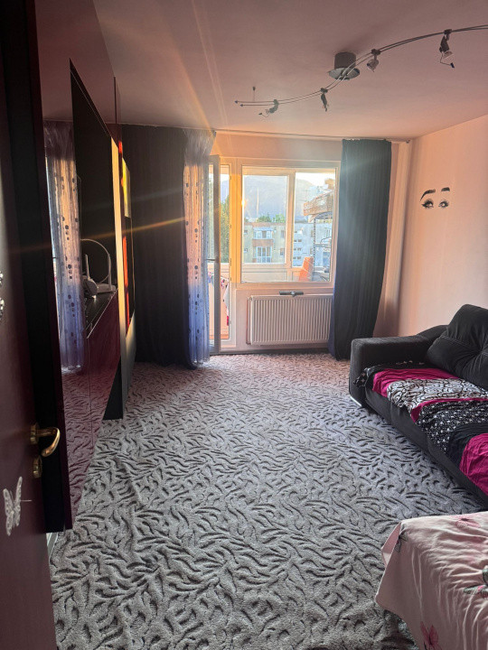 Închiriere apartament 2 camere decomandat – Astra, Str. Marte – 400 €/lună