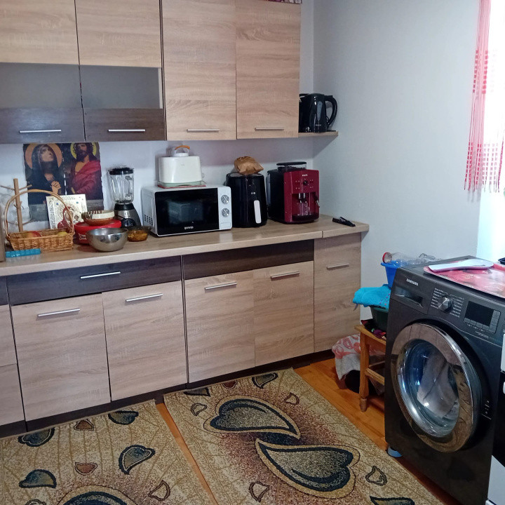 EXCLUSIVITATE! 2 case la pret de una, cu teren mare la 14 km de Cluj!