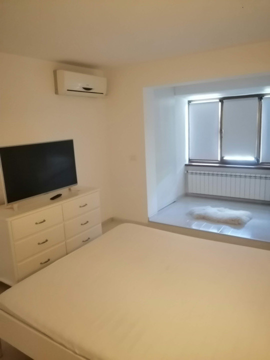 Apartament de vanare ,Bd Independentei , 2 camere ,etaj 2 din 3