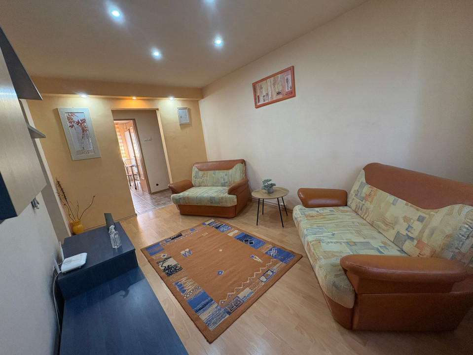 Apartament, 3 camere, decomandat, 64 mp, Cartier Craiovita, Zona Orizont