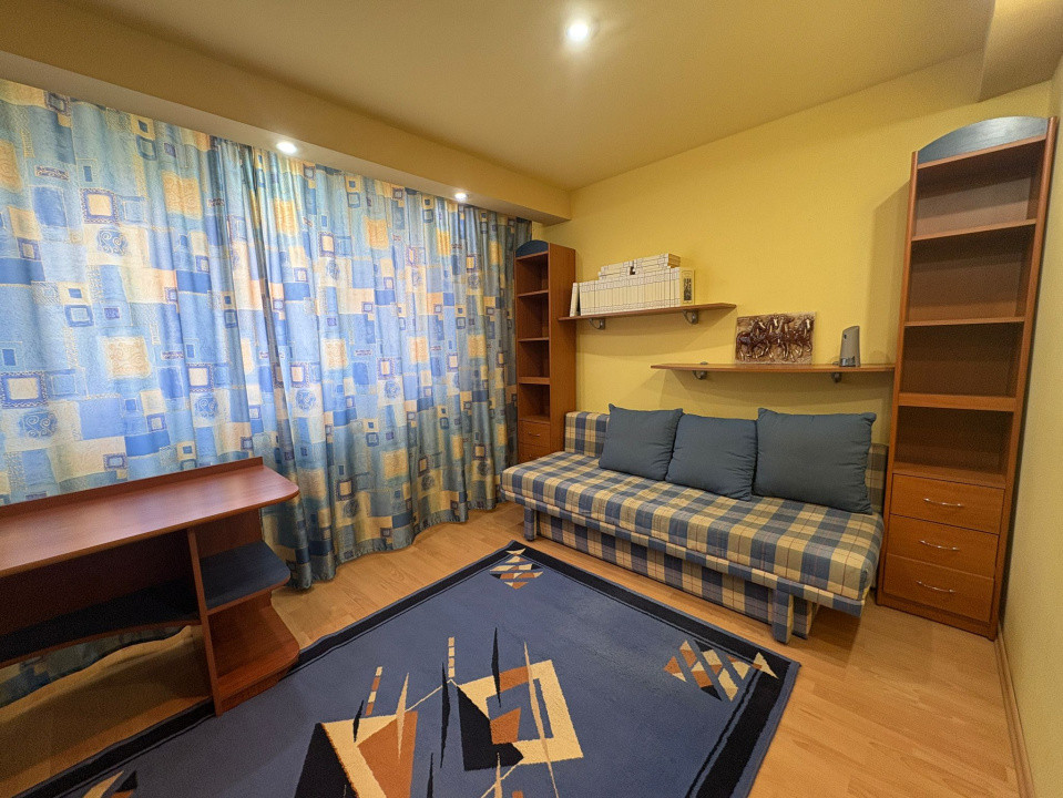 Apartament, 3 camere, decomandat, 64 mp, Cartier Craiovita, Zona Orizont