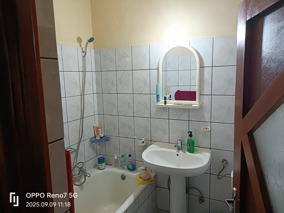 Casă de vânzare în Reghin zona centrală.