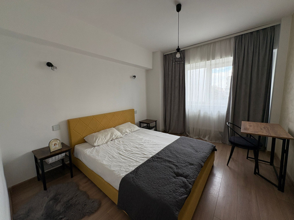 Apartament, 3 camere, decomandat, 78 mp, Calea Bucuresti, Zona Universitatii 