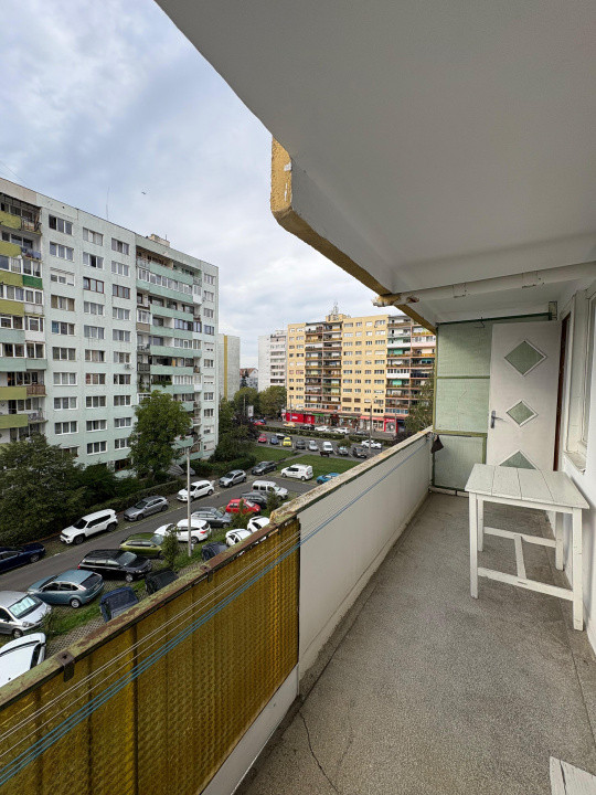 Apartament de închiriat 3 camere | 57 mp+8 mp balcon | Mihai Viteazu 