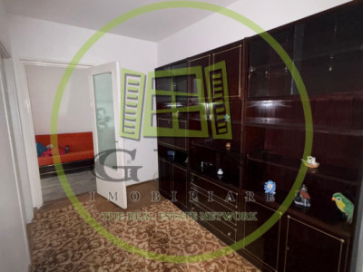 Apartament de închiriat 3 camere | 57 mp+8 mp balcon | Mihai Viteazu 