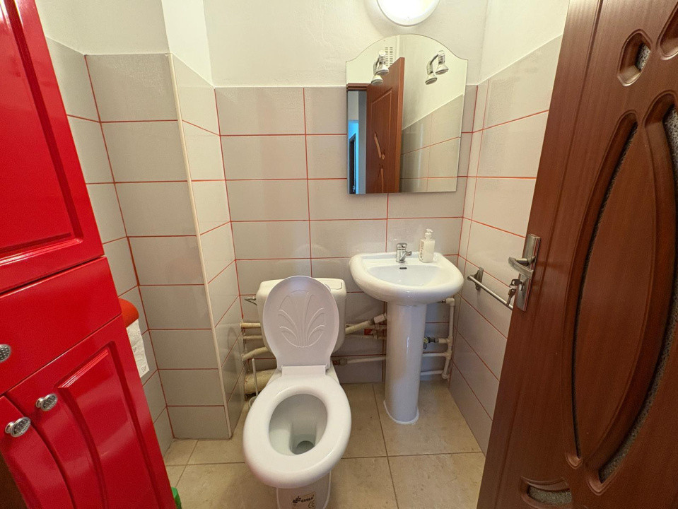 Apartament, 3 camere, decomandat, 78 mp, Calea Bucuresti, Zona Pasajului 