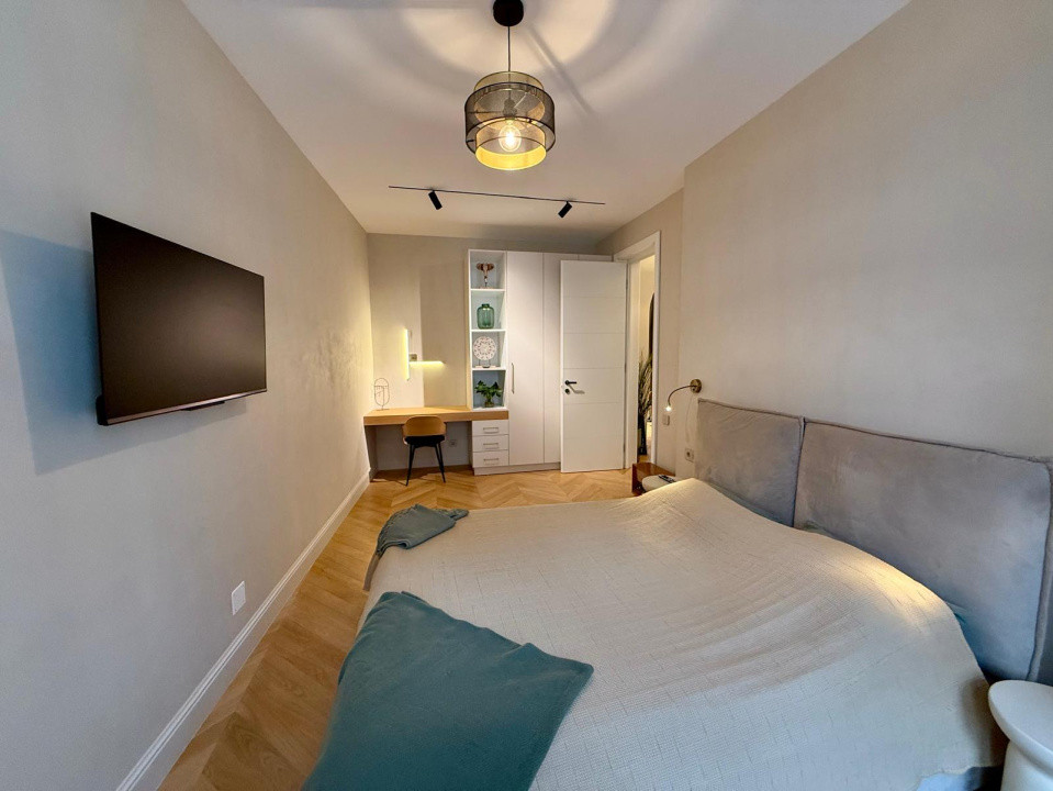 Apartament 3 camere, lux lângă Piața Unirii