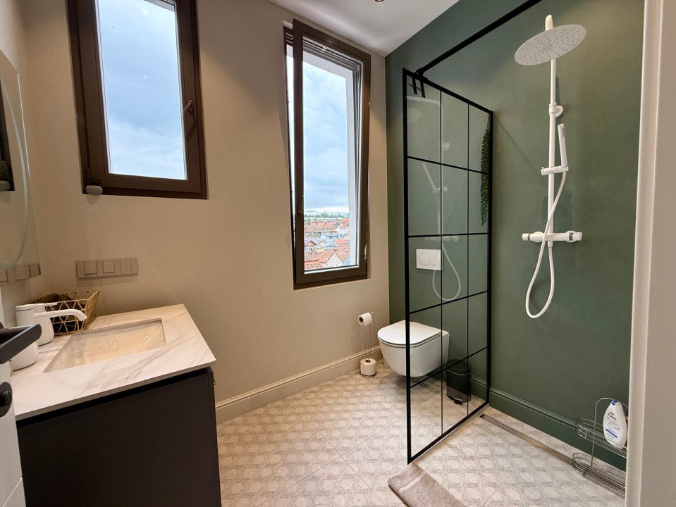 Apartament 3 camere, lux lângă Piața Unirii