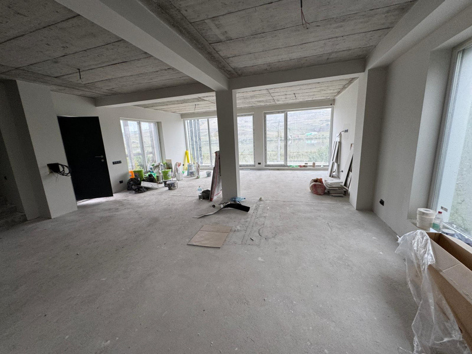Oportunitate! Casă cu etaj, finisată, 180 mp., Câmpenești, 185000 Eur