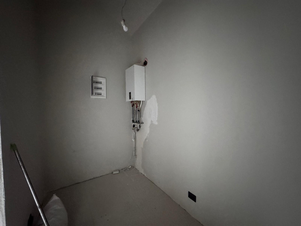 Oportunitate! Casă cu etaj, finisată, 180 mp., Câmpenești, 185000 Eur