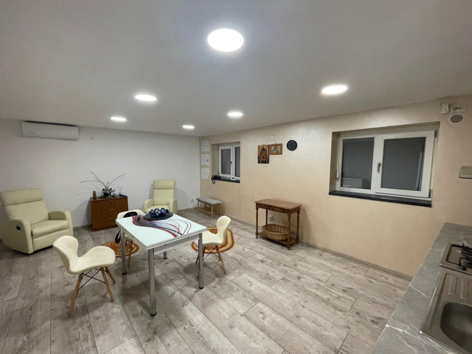 Spațiu comercial casă parter 104mp cu toate utilitățile în Catargiu 