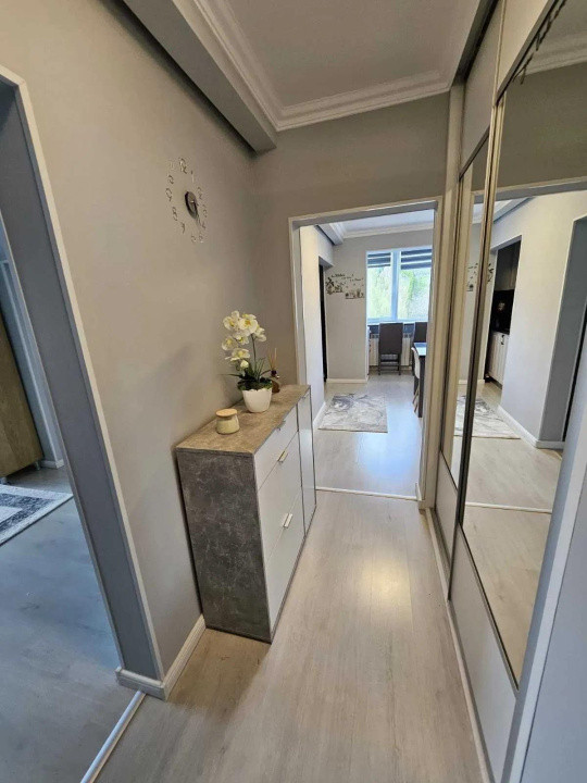 Închiriere apartament mobilat lux + parcare, Car. Grigorescu