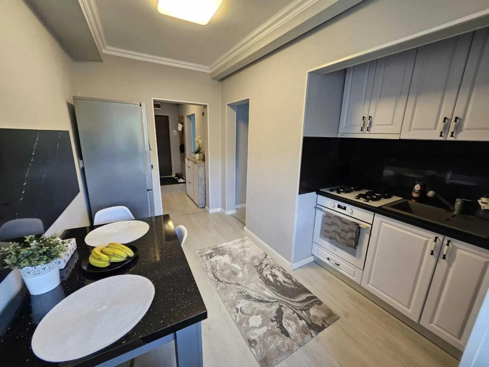 Închiriere apartament mobilat lux + parcare, Car. Grigorescu