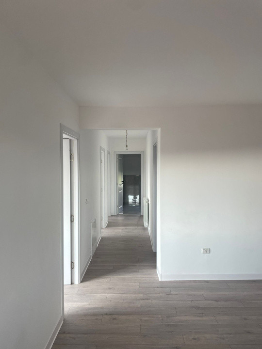 APARTAMENT DE VANZARE, 4 CAM, ETJ  2/2 ZONA PETRESTI,105 MP