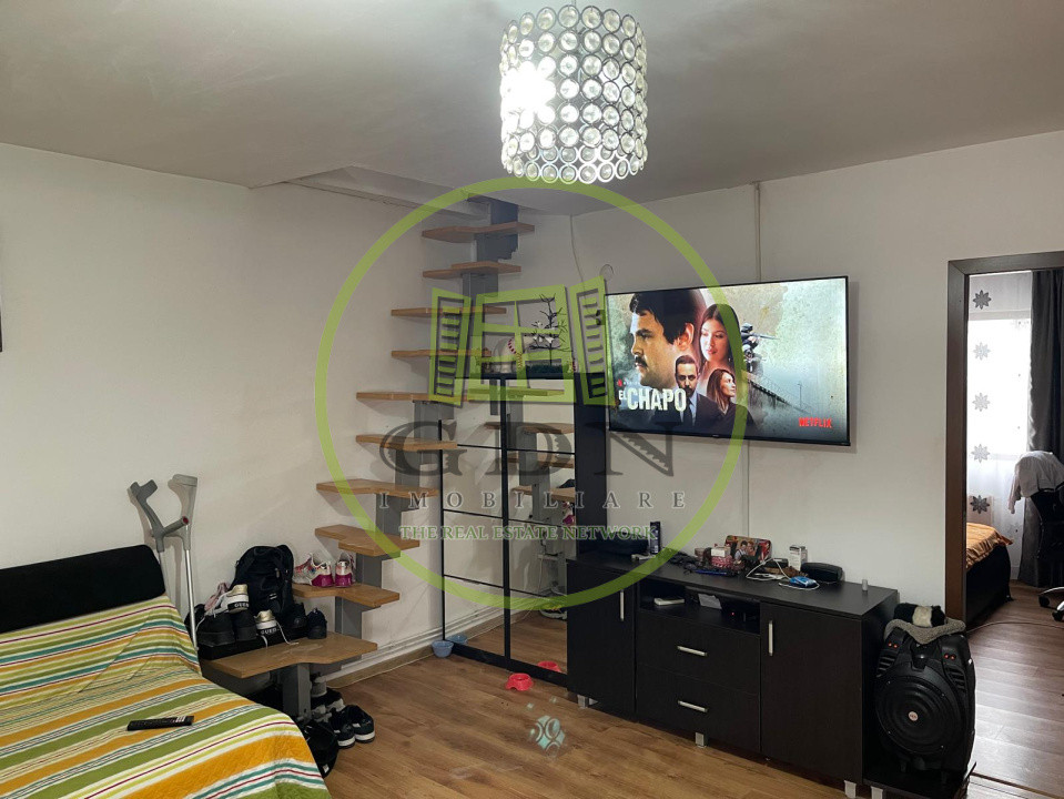 Casa parter cu 3 camere și spațiu mansardabil în pod în cartierul Brestei