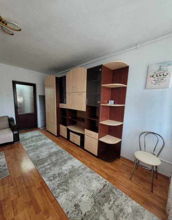 Garsonieră de închiriat  | 32 mp | Balcon | Bdul Victoriei 