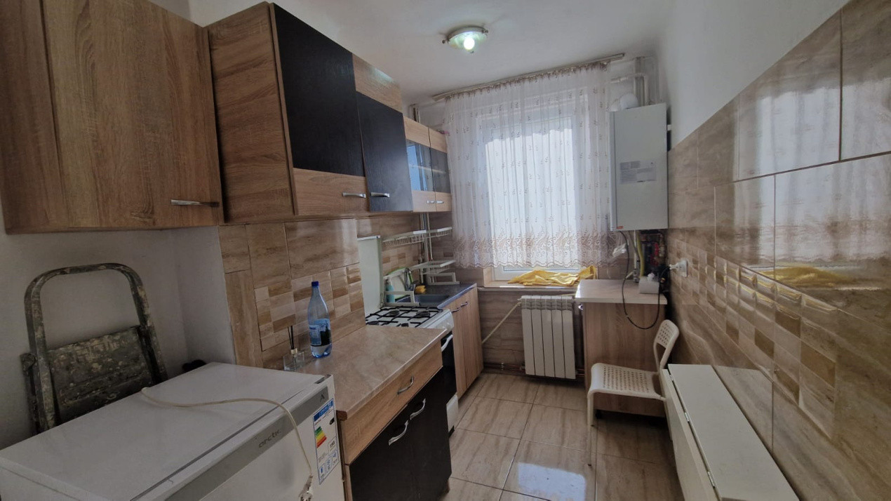 Apartament 2 camere, semidecomandat, 45mp, ultracentral, zona Teatru