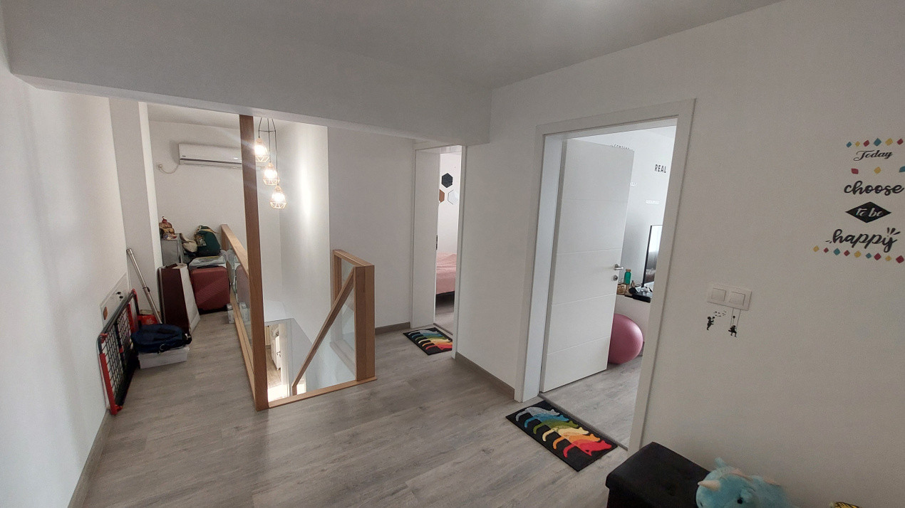 Penthouse, pe doua nivele, 174 mp, Brazda zona Pedagogic