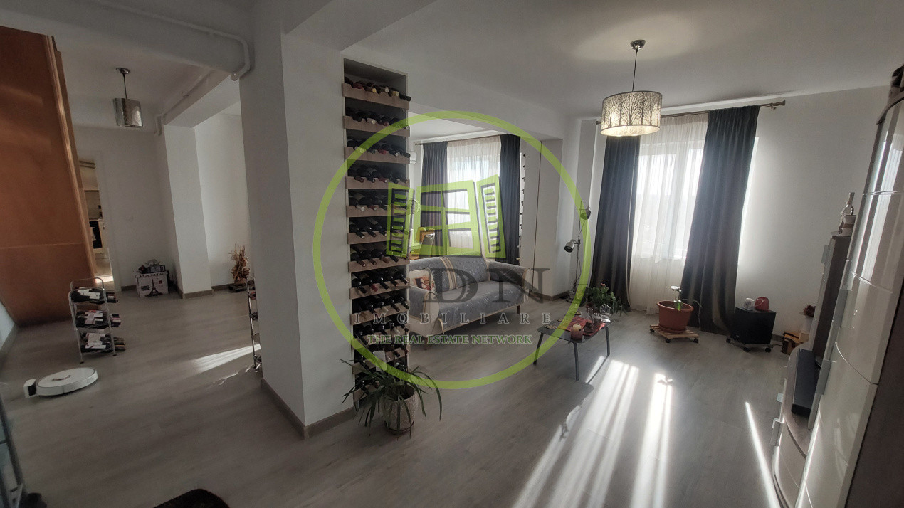 Penthouse, pe doua nivele, 174 mp, Brazda zona Pedagogic