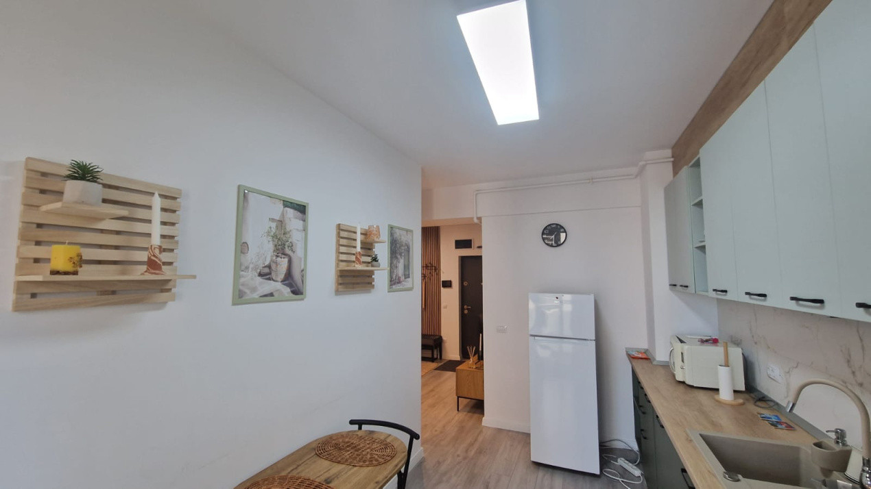 Apartament 2 camere, semidecomandat, 53mp, Calea Bucuresti, zona Lidl