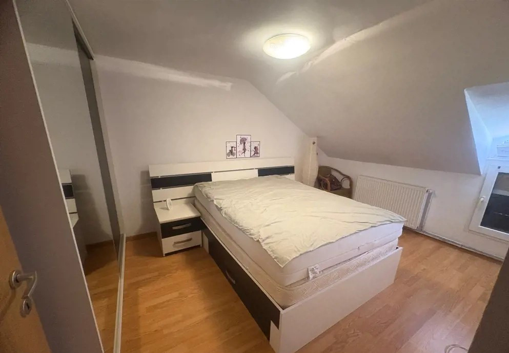 ✨ De închiriat – Apartament 3 camere decomandat ✨