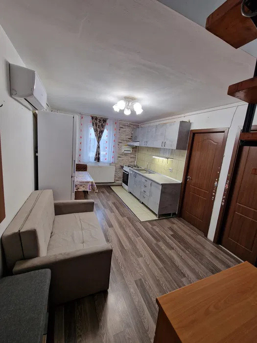 Apartament 3 camere zona Broscarie