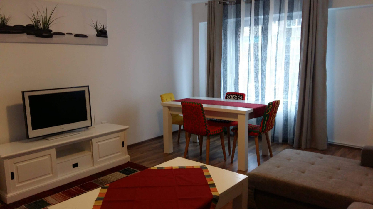 CHIRIE 2 camere decomandat | Centru Civic - str. Toamnei 