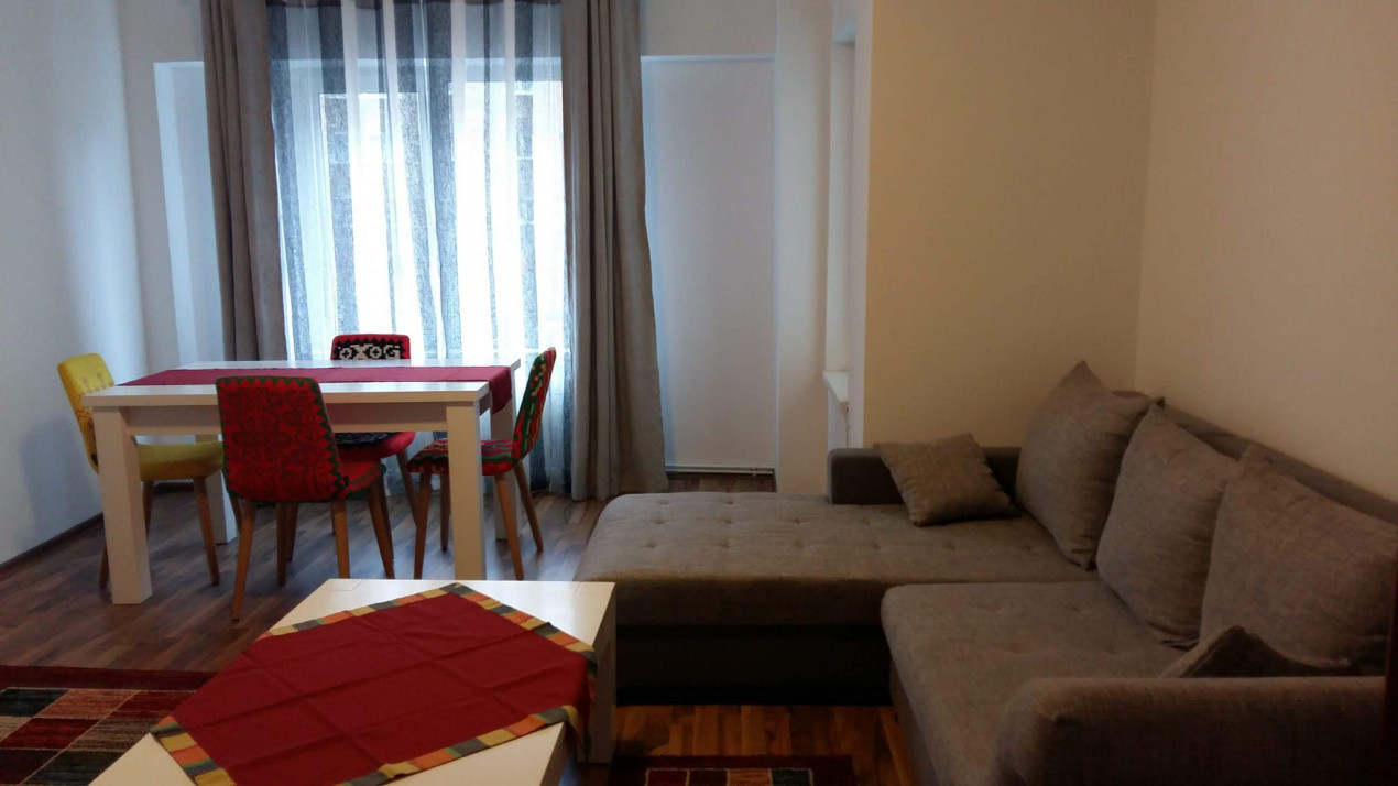 CHIRIE 2 camere decomandat | Centru Civic - str. Toamnei 