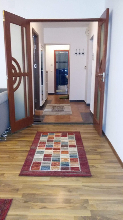 CHIRIE 2 camere decomandat | Centru Civic - str. Toamnei 
