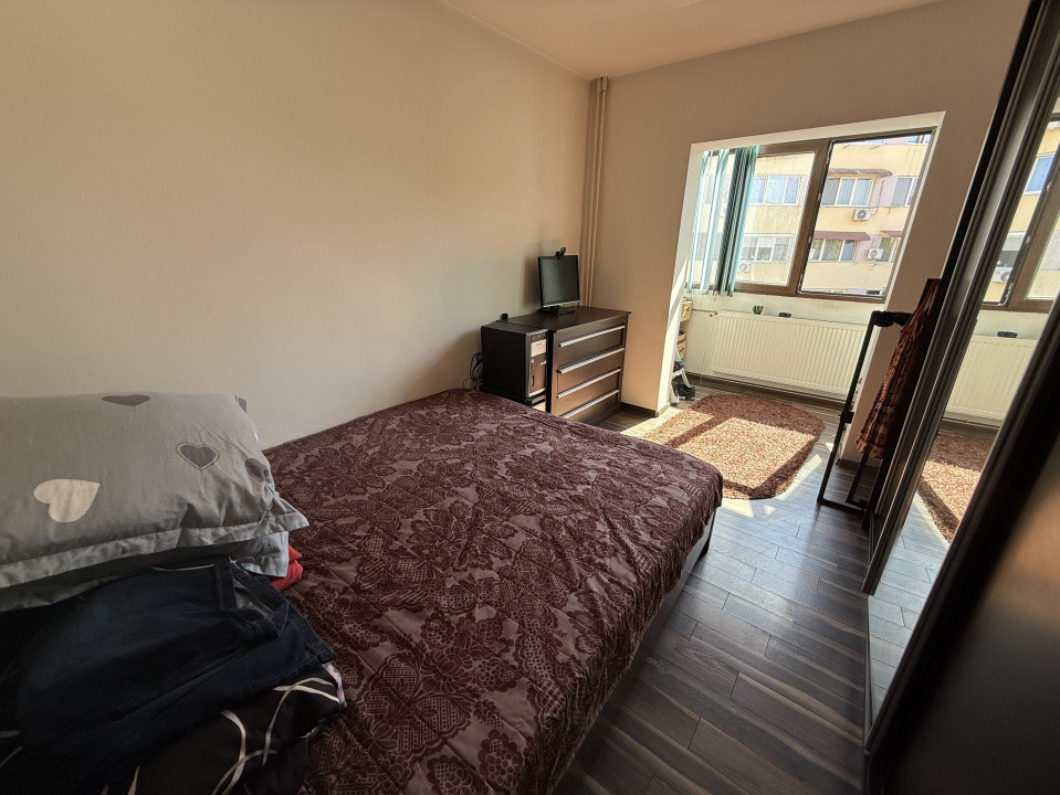 Apartament 4 Camere, open-space, 100mp, George Enescu, zona Liceul de Chimie