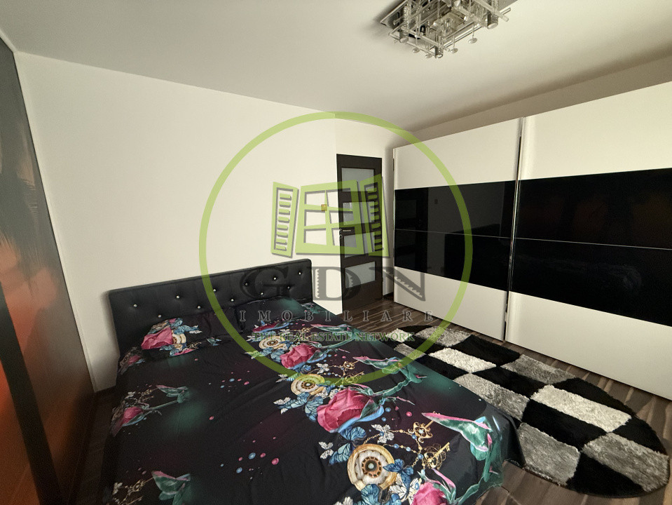 Apartament 4 Camere, open-space, 96mp, George Enescu, zona Liceul de Chimie