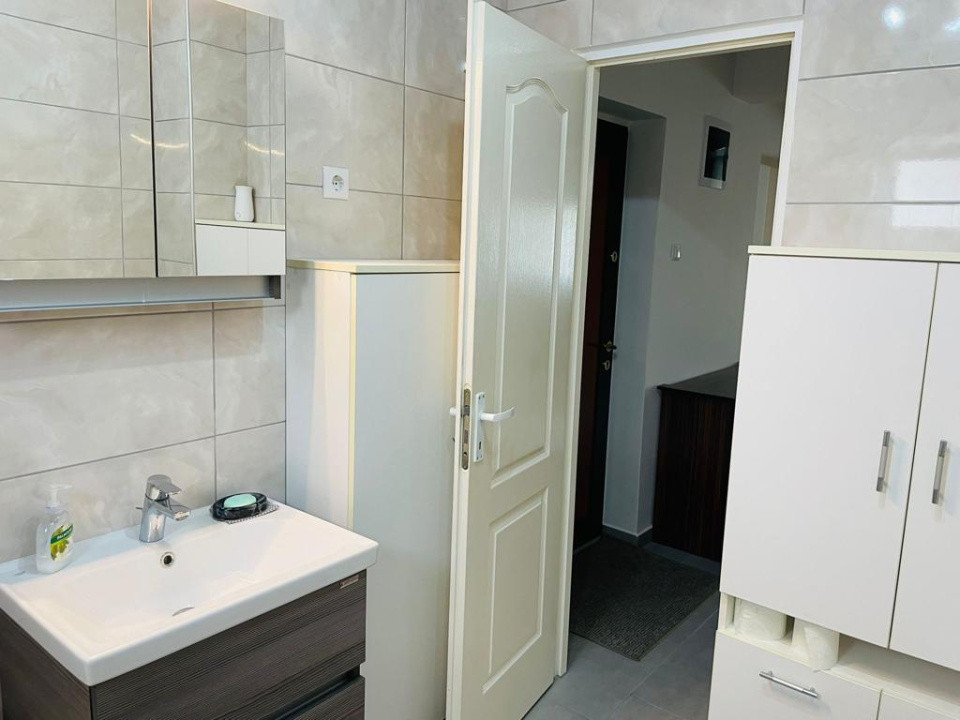 🏠 Închiriez apartament 2 camere – zona Alba Iulia, 54 mp