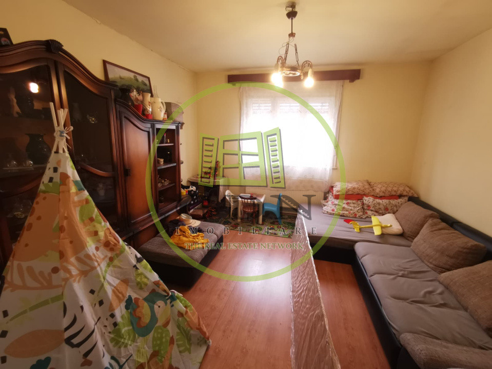 Casa individuala de vanzare in Saldabagiu de Munte, posibilitate de parcelare. 