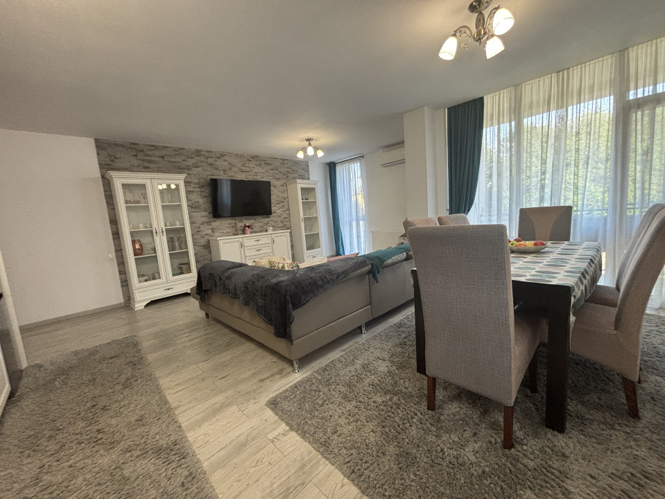 Apartament 3 camere de inchiriat 