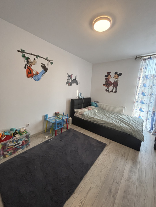 Apartament 3 camere de inchiriat 