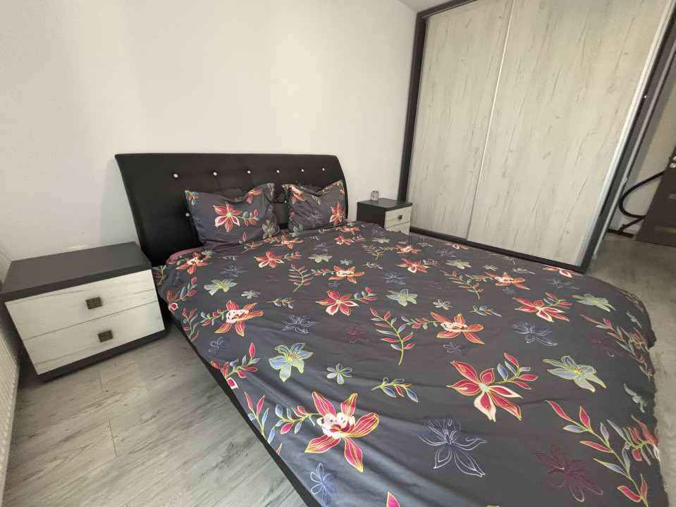 Apartament 3 camere de inchiriat 