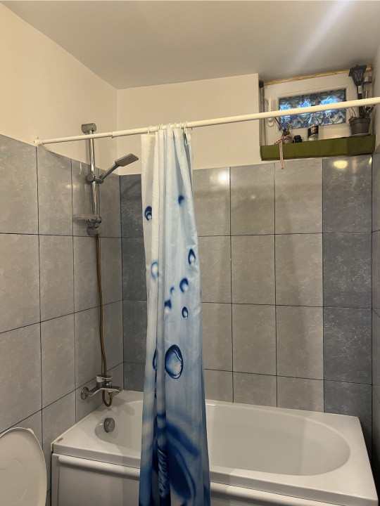 De închiriat – Apartament 2 camere, decomandat, Bulevardul Mihai Viteazu