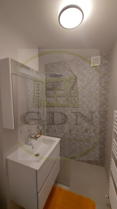 Inchiriere apartamnet 2 camere decomandat  Brașov