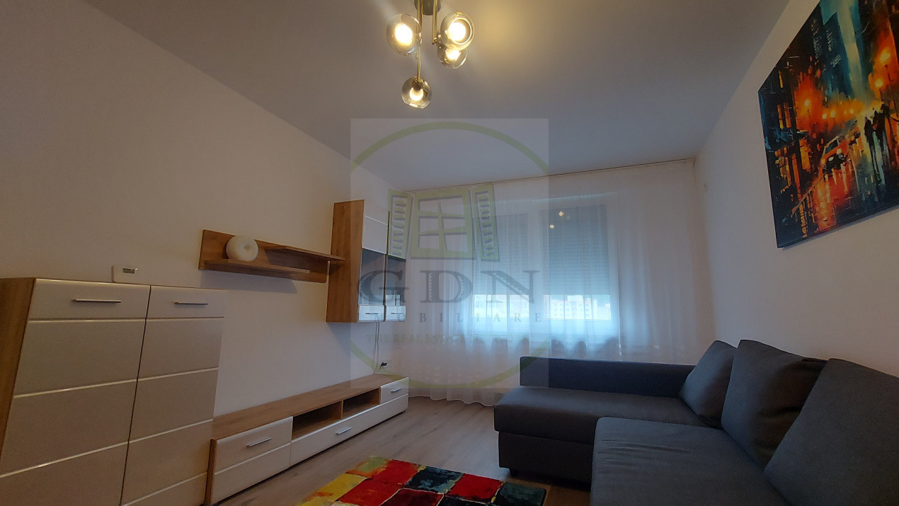 Inchiriere apartamnet 2 camere decomandat  Brașov