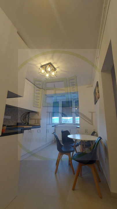 Inchiriere apartamnet 2 camere decomandat  Brașov